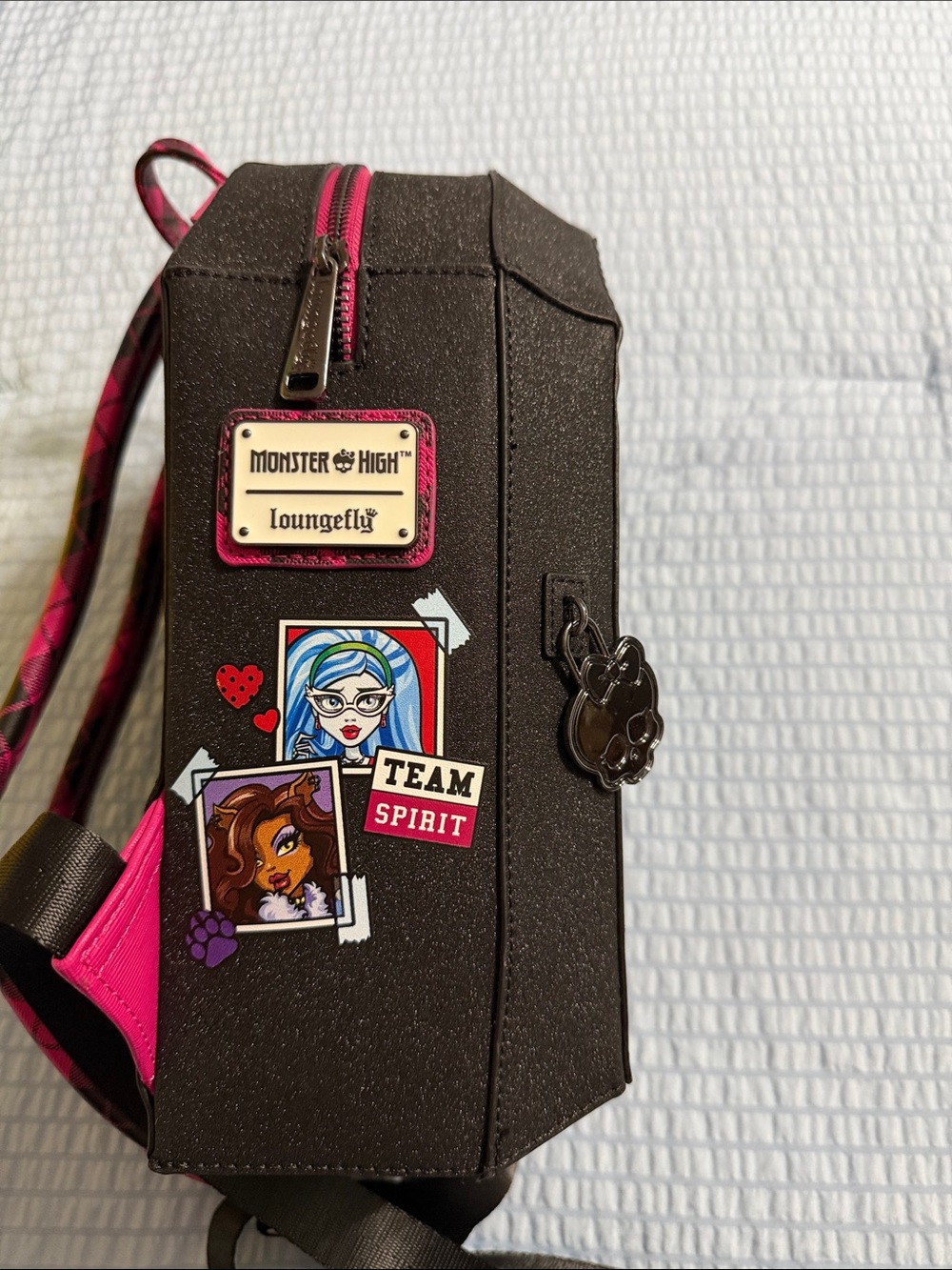 Loungefly Monster High backpack - Picture 4 of 4